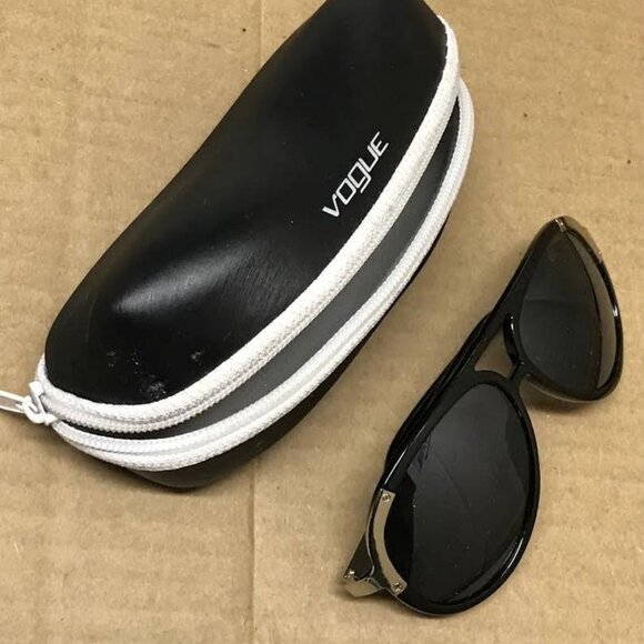 VOGUE Designer Sunglasses with Original Zipper Hard-Shell Case - Picture 1 of 3